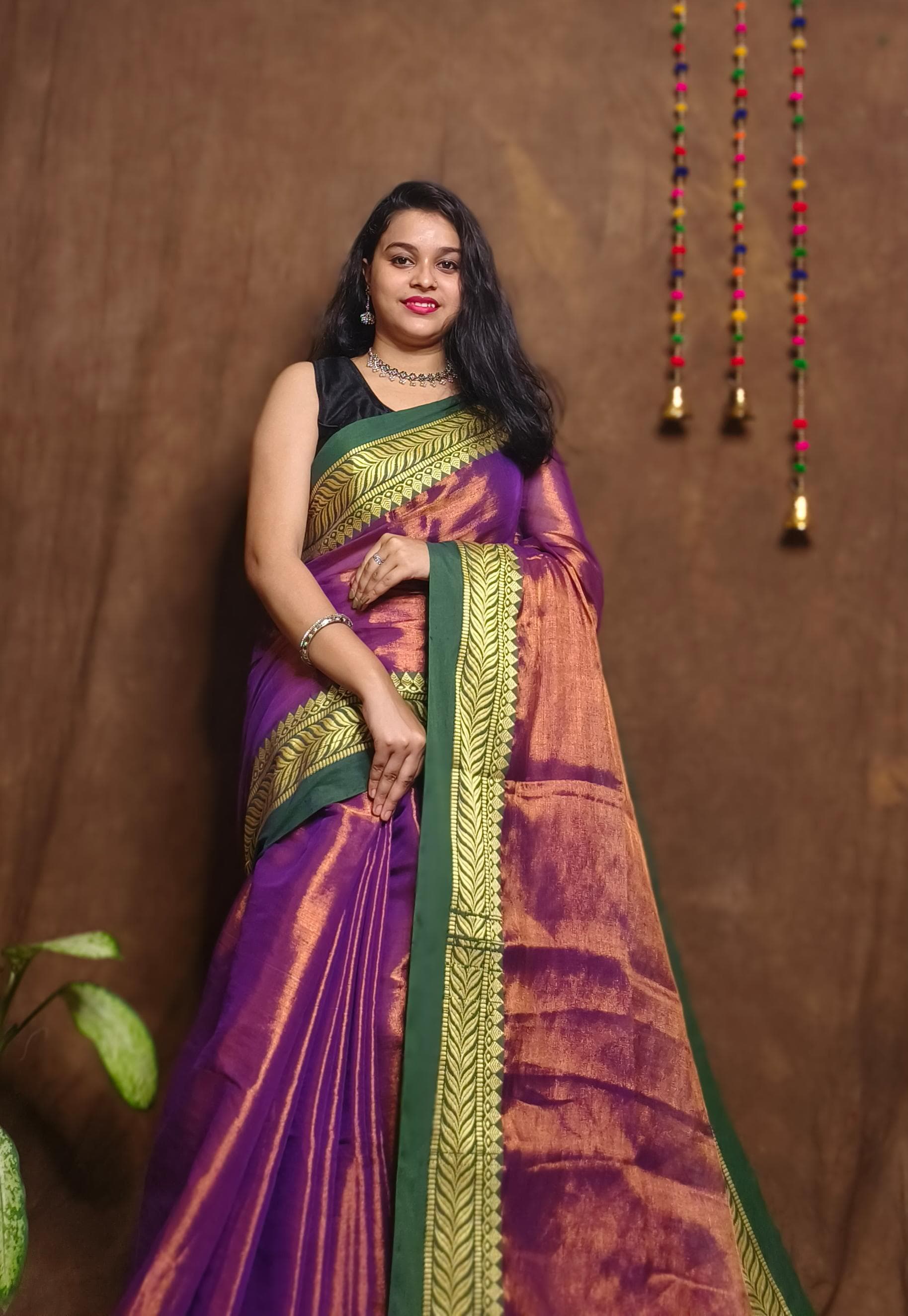 Handloom Tissu Khadi Noksa Border Saree
