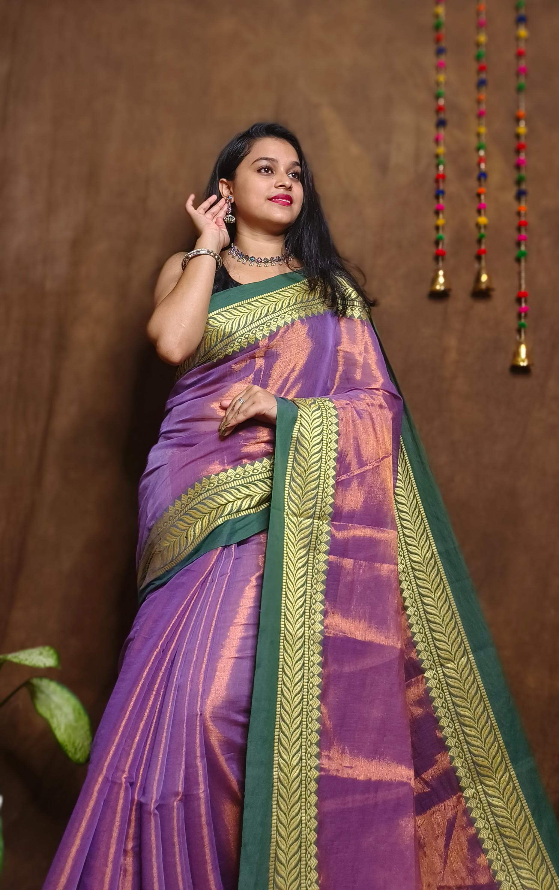 Handloom Tissu Khadi Noksa Border Saree