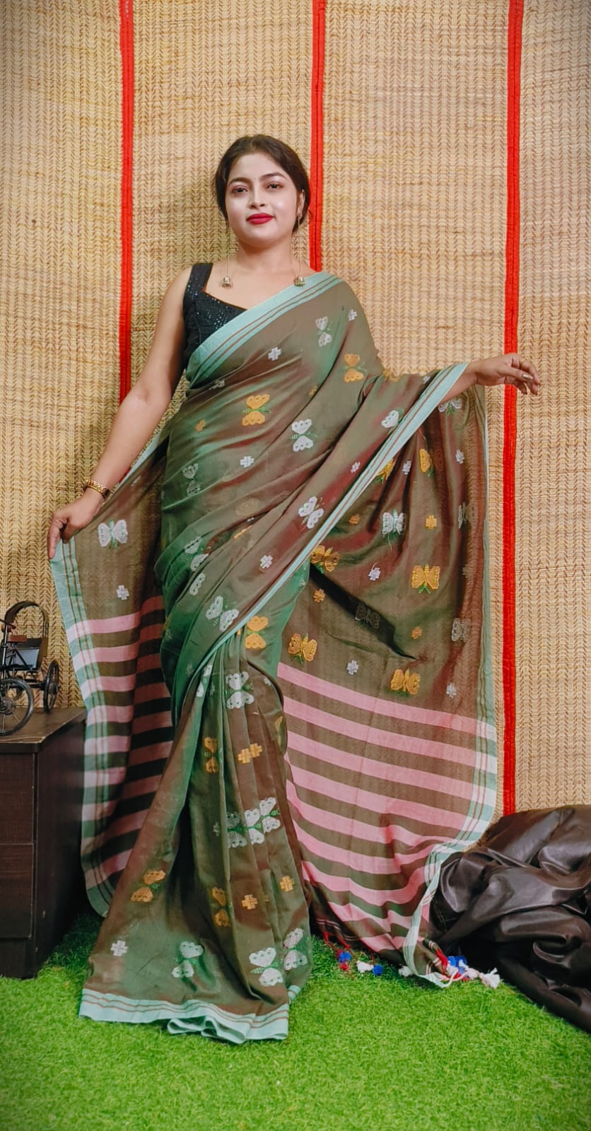 Handloom Mal Cotton Butter Fly Saree