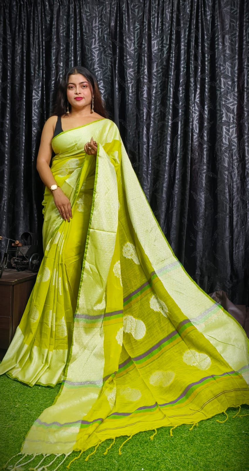 Handloom Khadi Cotton Boutique Saree