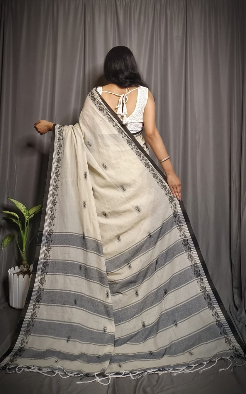 Handloom Beige Khadi Cotton Saree