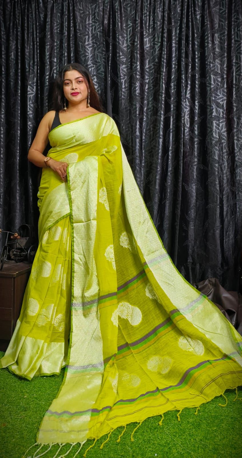 Handloom Khadi Cotton Boutique Saree