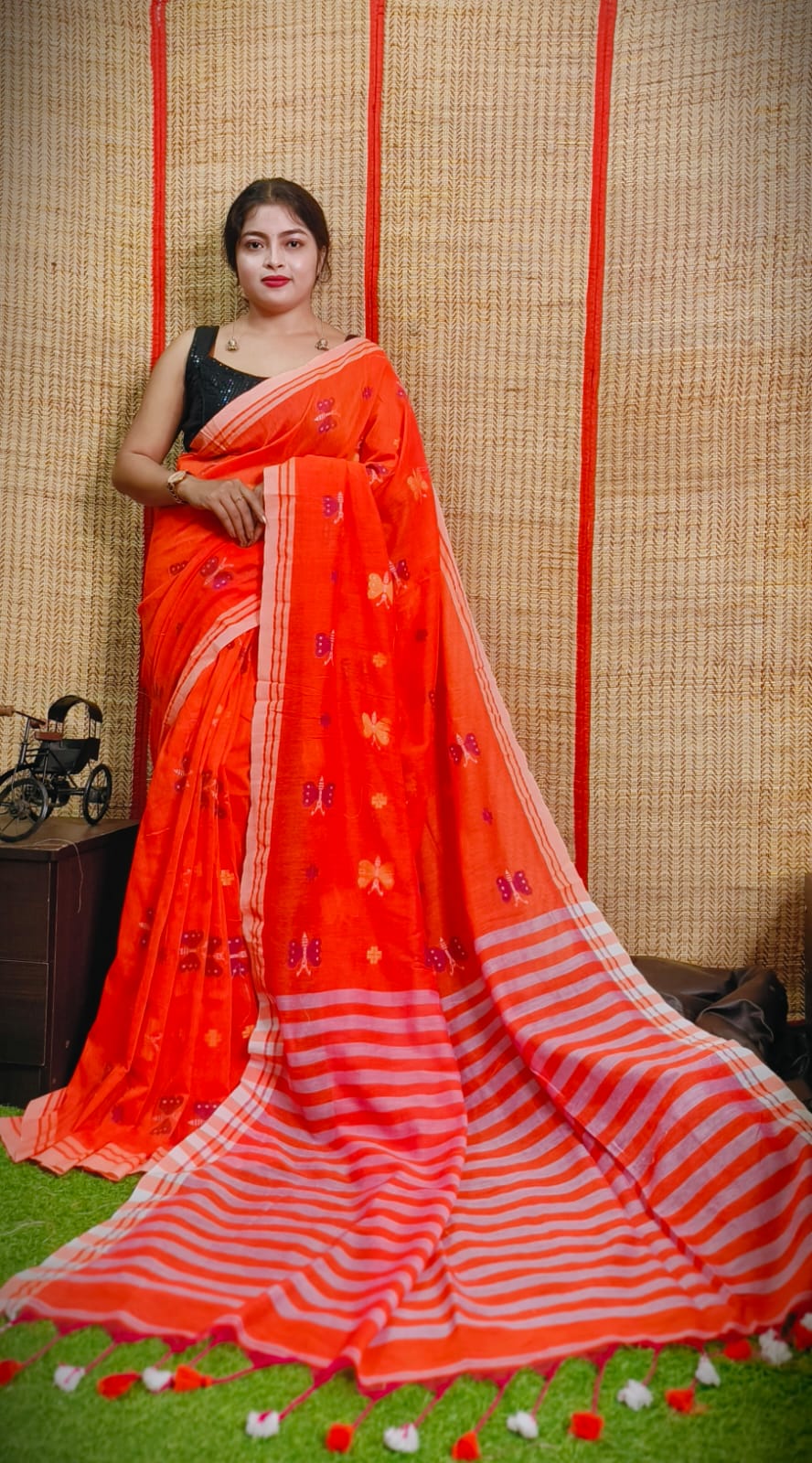 Handloom Mal Cotton Butter Fly Saree